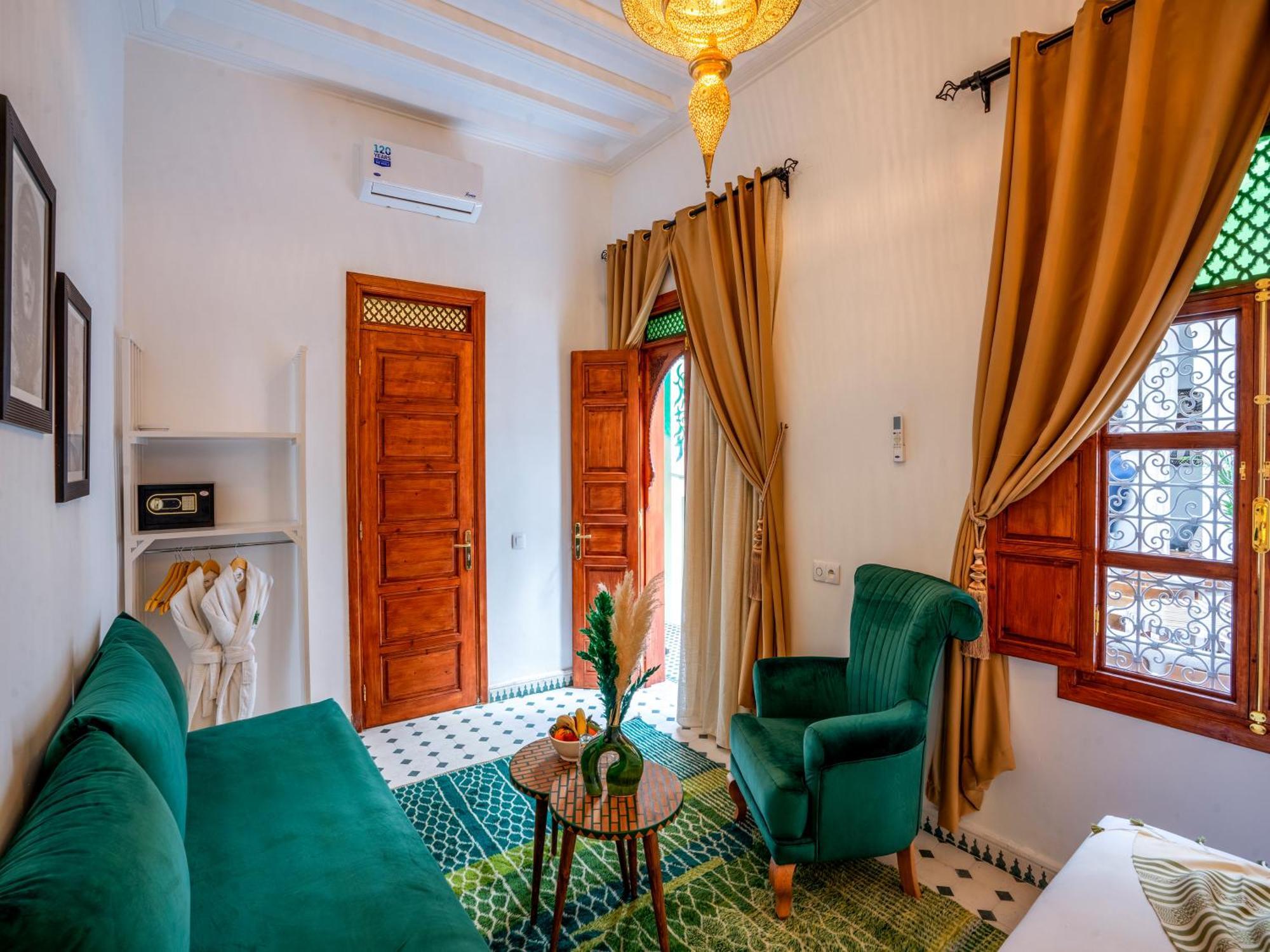 Dar Al-Famila Hamam & Spa マラケシュ エクステリア 写真