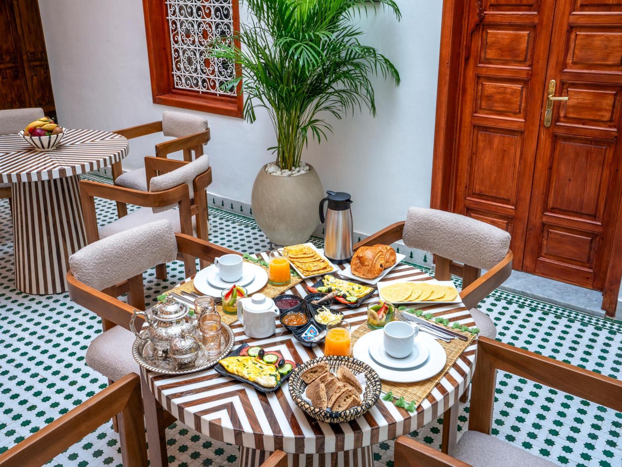 Dar Al-Famila Hamam & Spa マラケシュ エクステリア 写真
