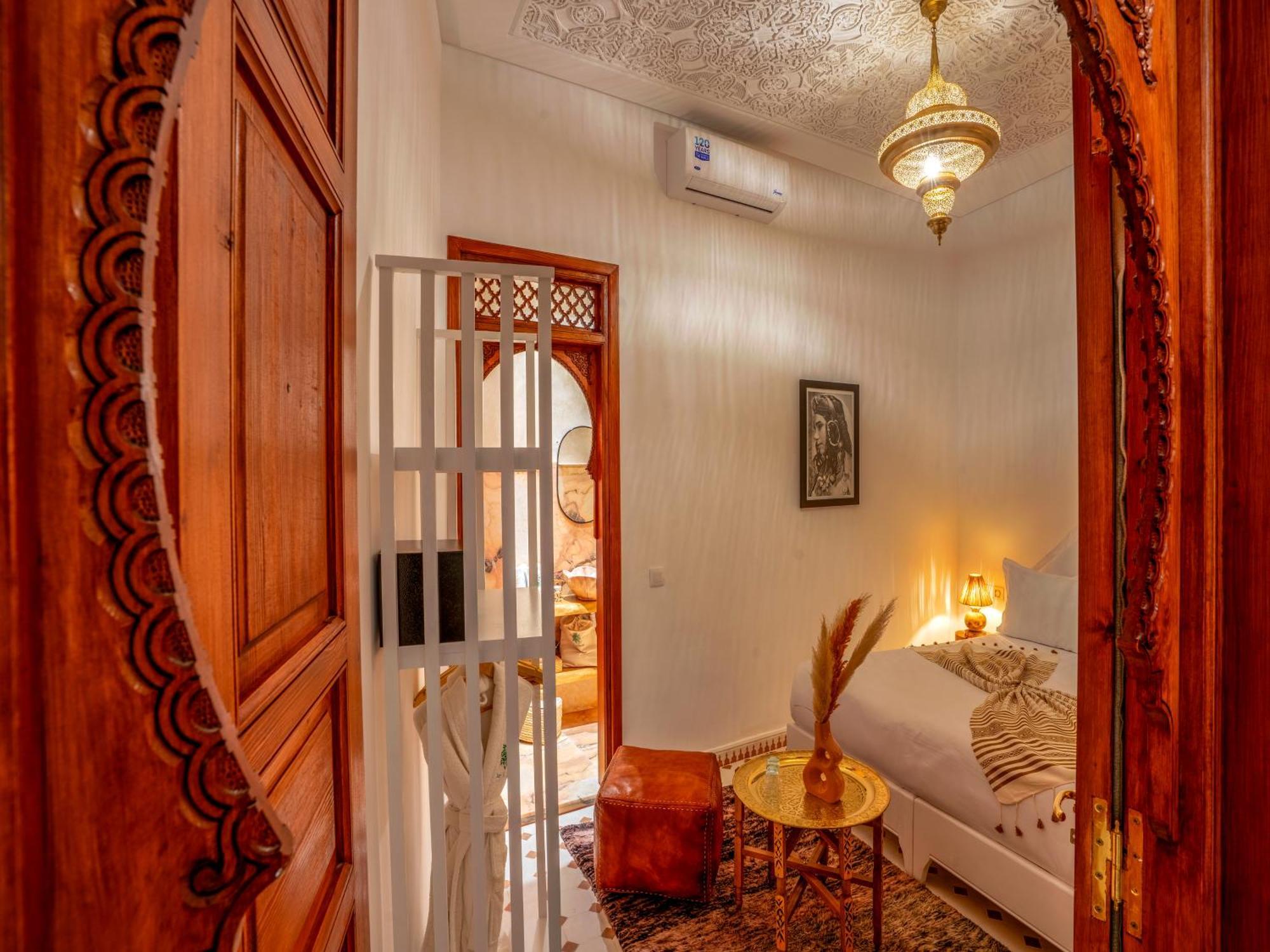 Dar Al-Famila Hamam & Spa マラケシュ エクステリア 写真