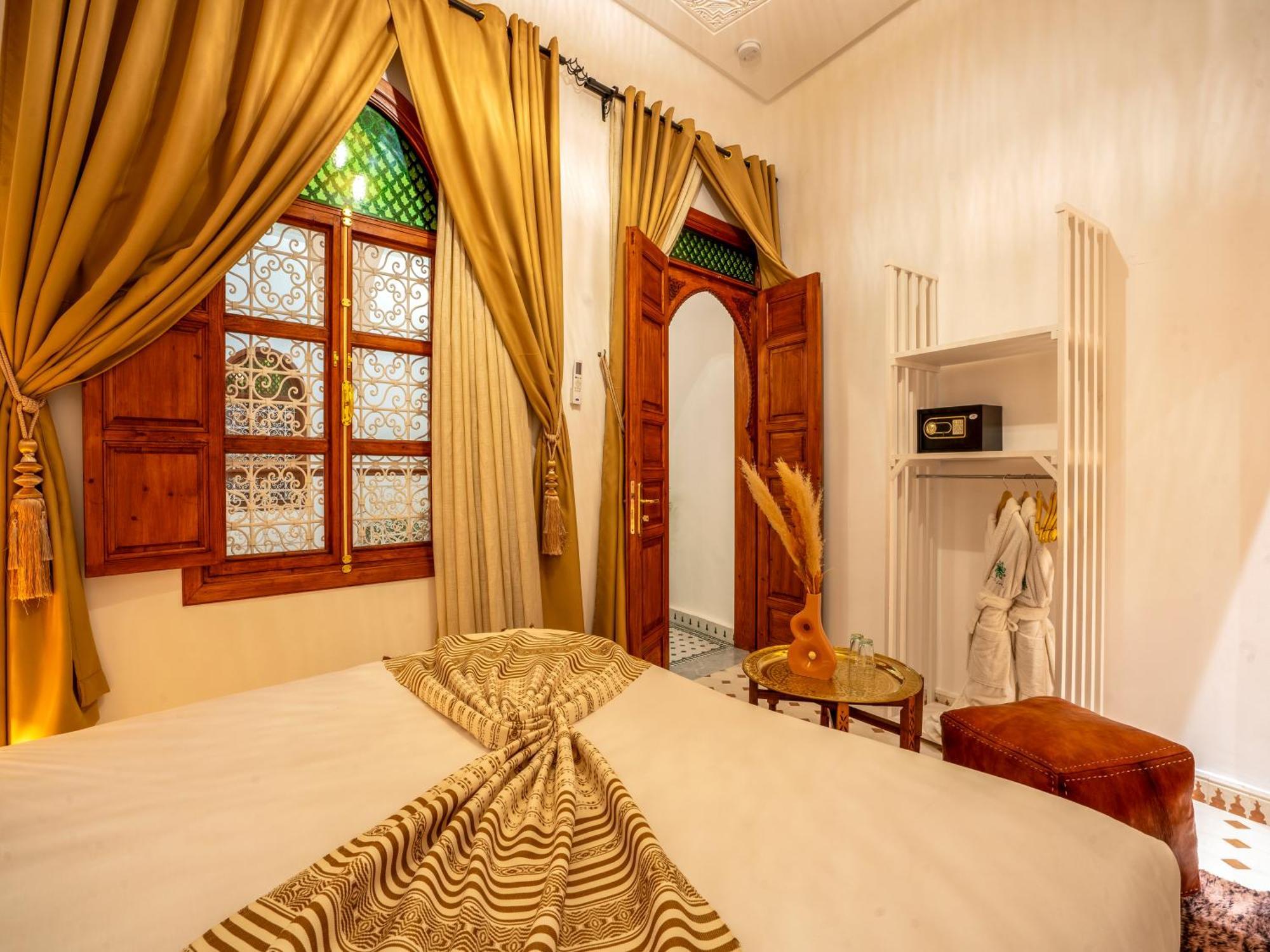 Dar Al-Famila Hamam & Spa マラケシュ エクステリア 写真